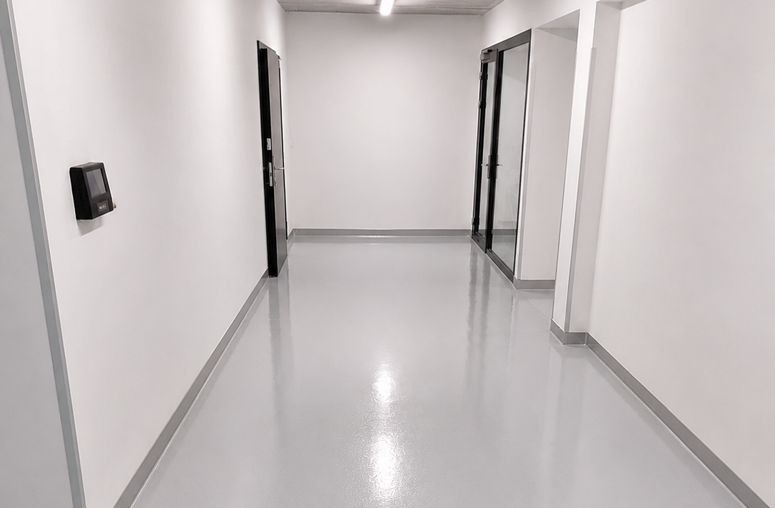Nagy terhelésű ipari területek tartós padlózata